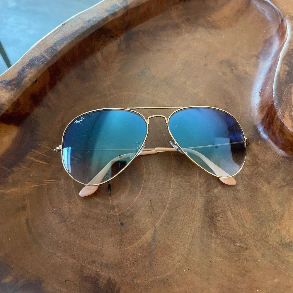 Glasses Ray Ban Blue Polarised Aviator Ray Ban Sunglasses  display picture 1